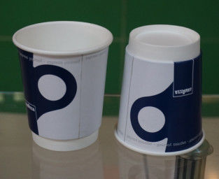 China Impresión compensada de Flexo de café de las tazas PE del papel disponible de encargo de la capa proveedor