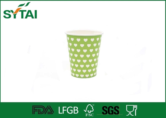 China Verde de la bebida como la impresión disponible de un sólo recinto punteada del amor de las tazas de papel proveedor