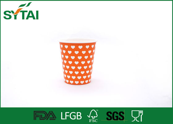 China Diseño magnífico disponible caliente encantador de las tazas de papel de la bebida del color anaranjado proveedor